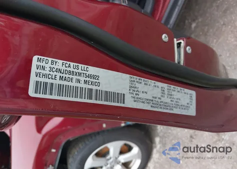 2021 Jeep Compass Latitude 4X4 из США, поврежденный, VIN 3C4NJDBBXMT546922